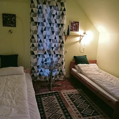 Dom 379 Hébergement de vacances Laliki